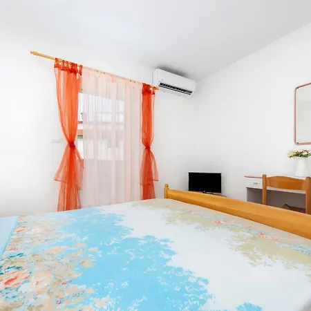 Luna Tsuki Two Hotel apartamentowy