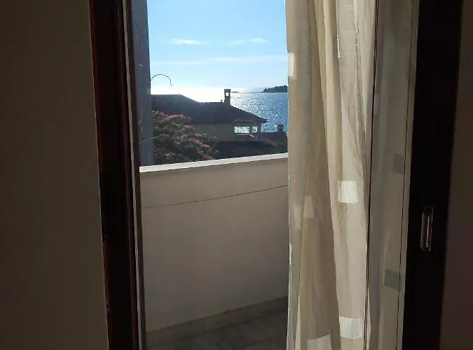 Ξενοδοχείο με διαμερίσματα Luna Tsuki Two