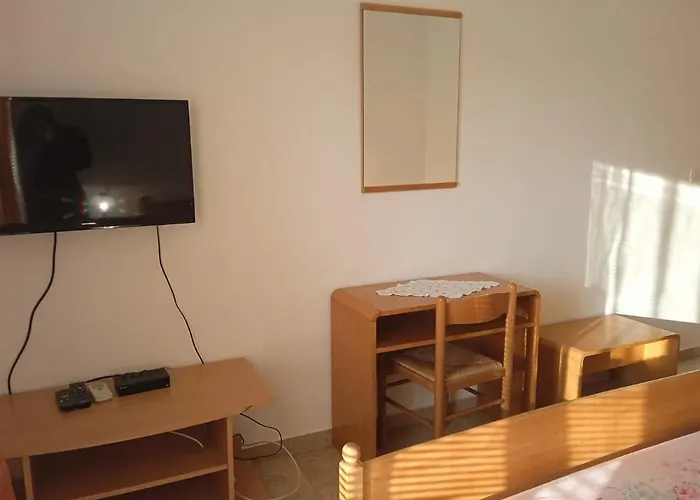 Luna Tsuki Two Ξενοδοχείο με διαμερίσματα Ρόβινι