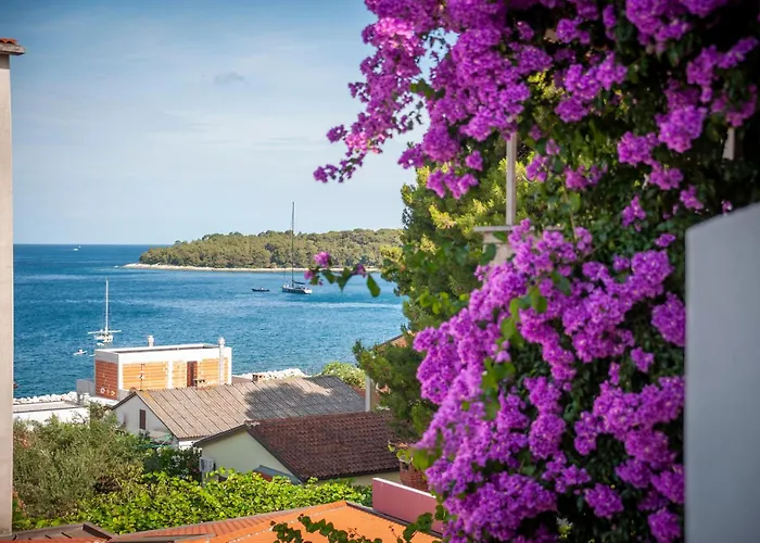 Ξενοδοχείο με διαμερίσματα Luna Tsuki Two 3*